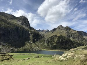 Les hauteurs lacustres – II